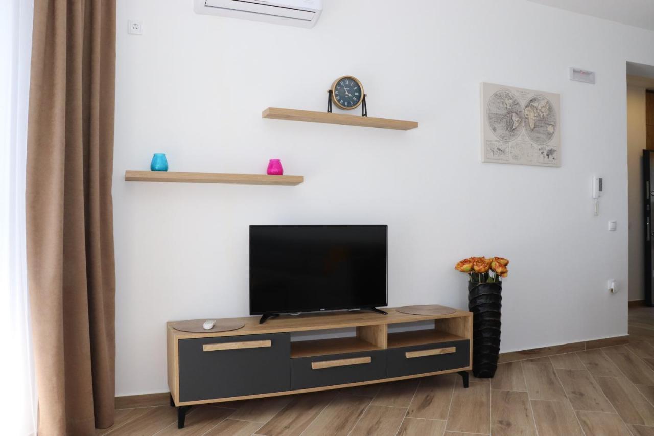 Eagles Apartments & Suites 울친 외부 사진