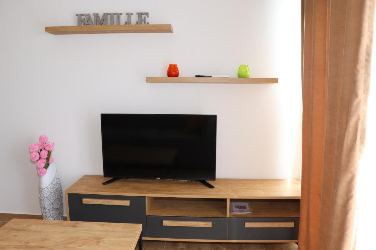 Eagles Apartments & Suites 울친 외부 사진