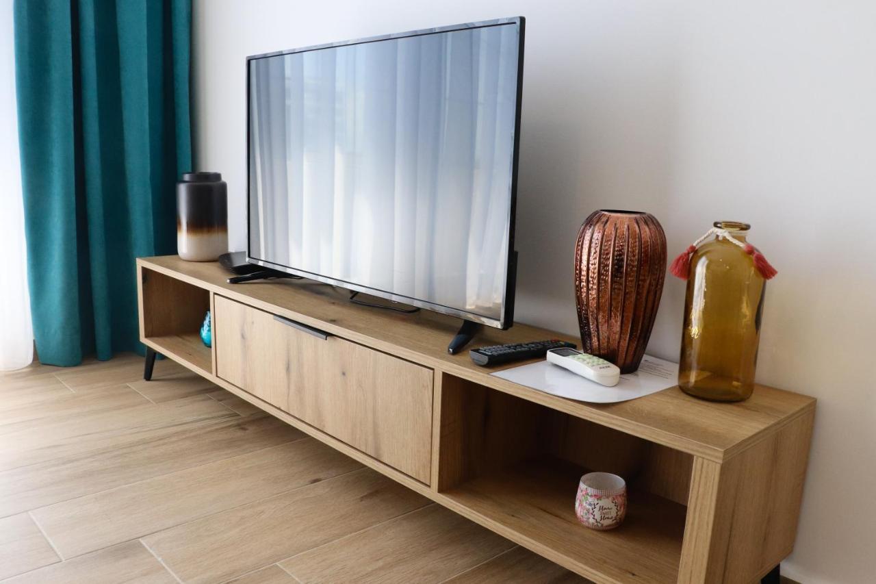 Eagles Apartments & Suites 울친 외부 사진