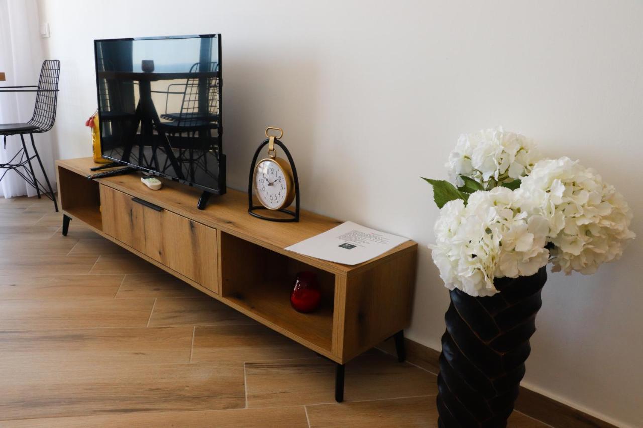 Eagles Apartments & Suites 울친 외부 사진
